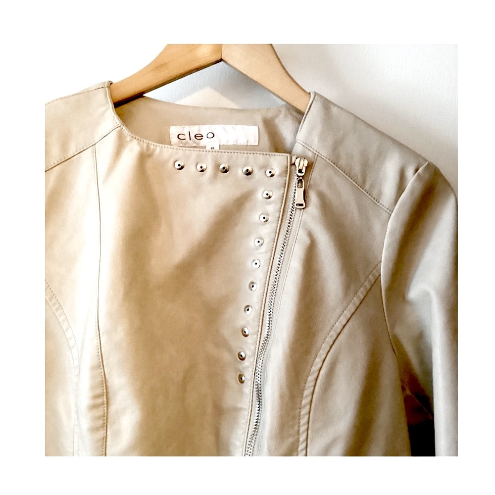 Cleo Cropped Vegan Leather Moto Jacket Neutral Beige Size XS - Picture 7 of 8